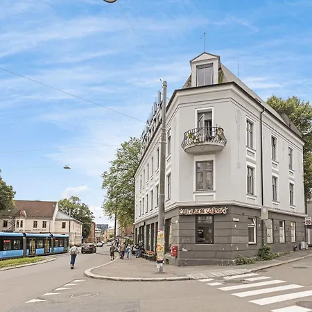 Cozy With Perfect Location Daire Oslo